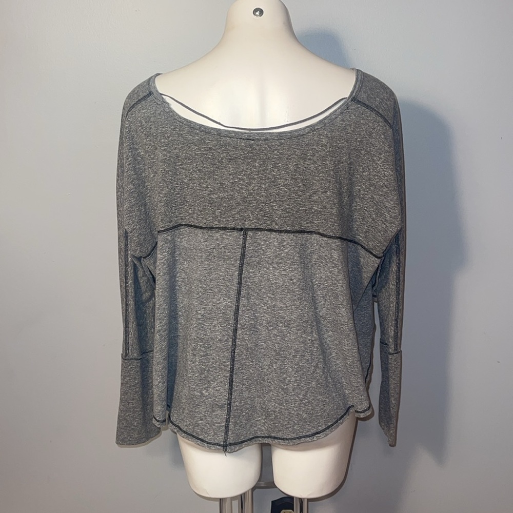 We the Free/Free People ladies Cloud Nine Long Sleeve t-shirt. Small. Oversized - Picture 7 of 11